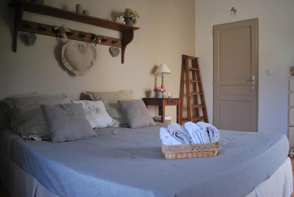 Le Cabanon Tendance Du Luberon Mérindol Esterno foto