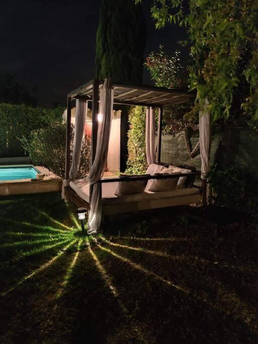 Le Cabanon Tendance Du Luberon Mérindol Esterno foto